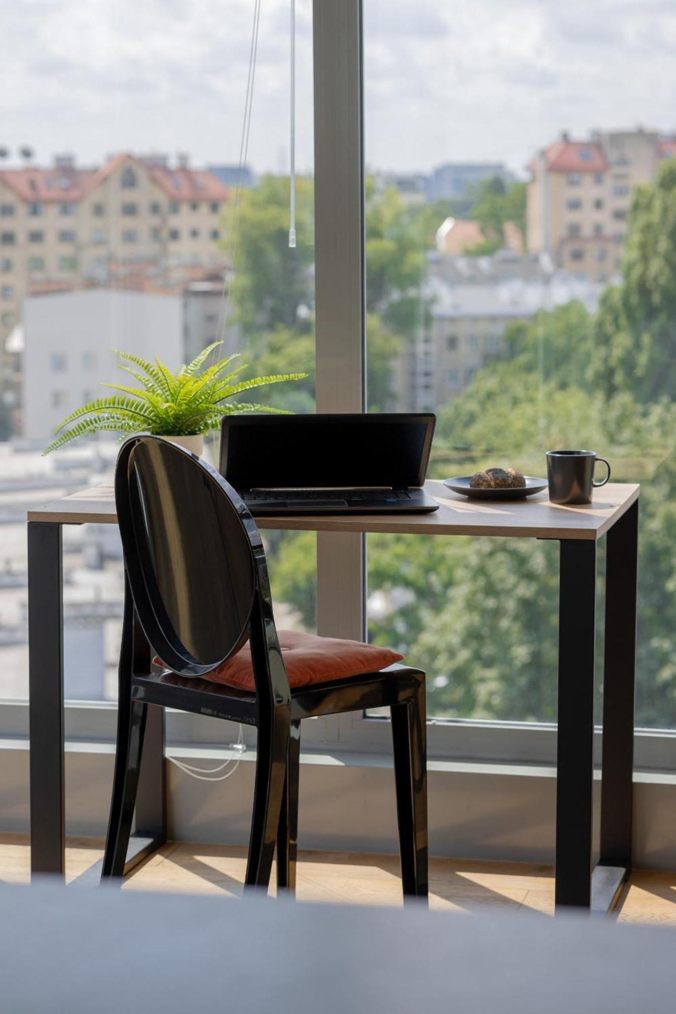 Studio With View Of Panorama With Parking By Renters Prestige Apartment