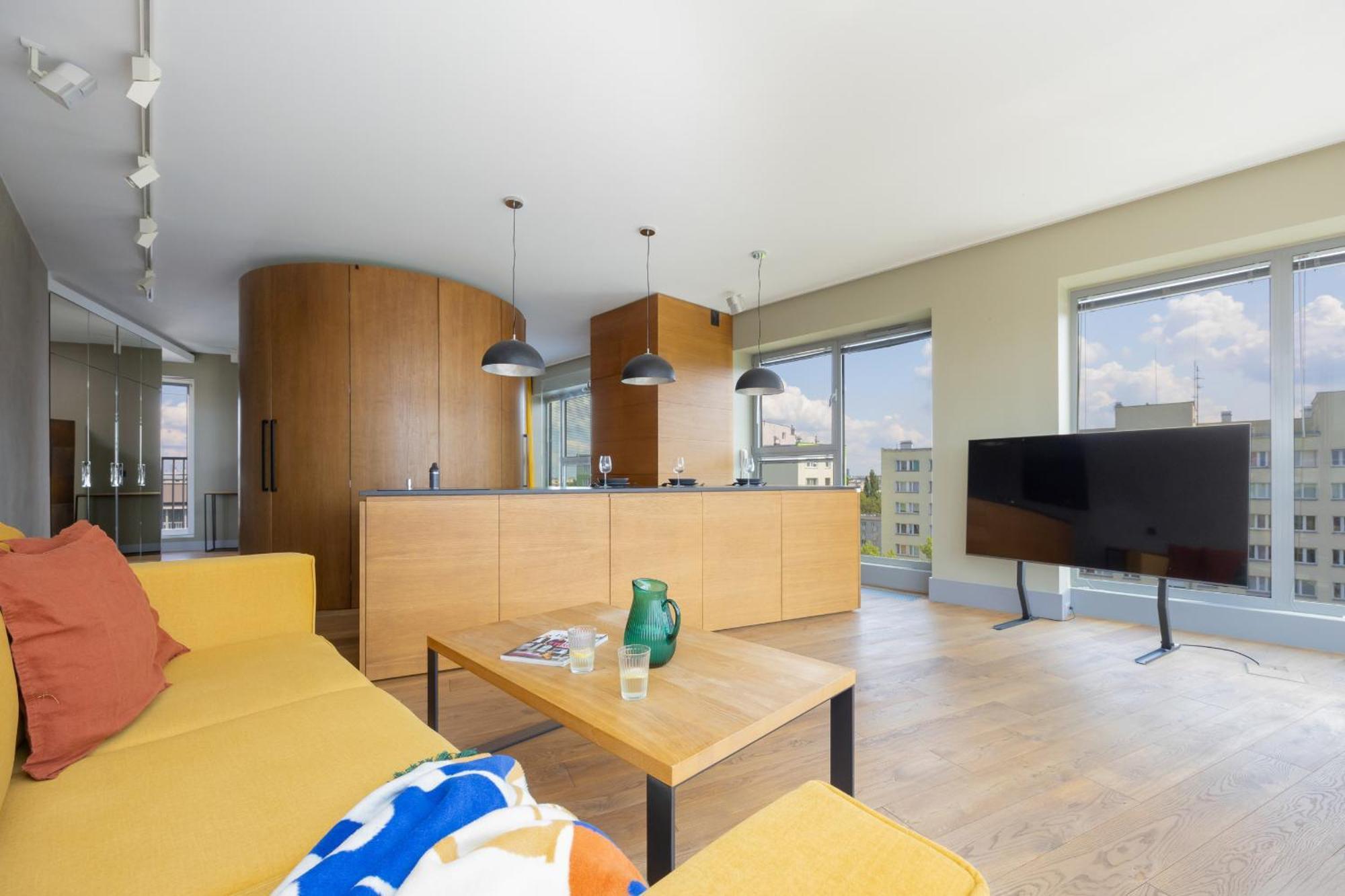 Studio With View Of Panorama With Parking By Renters Prestige Apartment