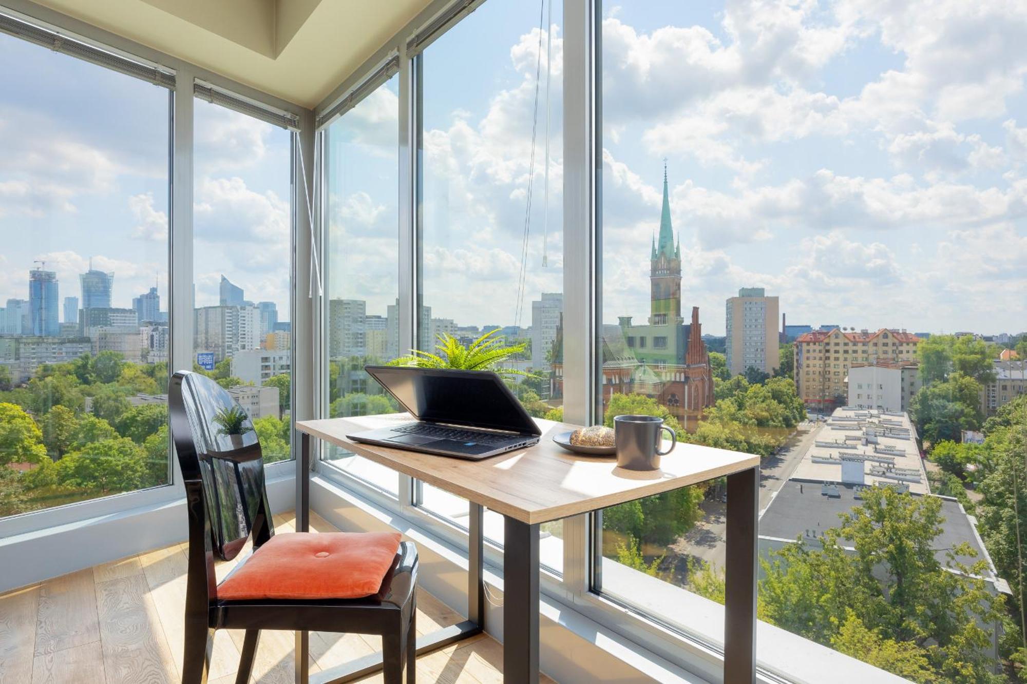 Apartment Studio With View Of Panorama With Parking By Renters Prestige *